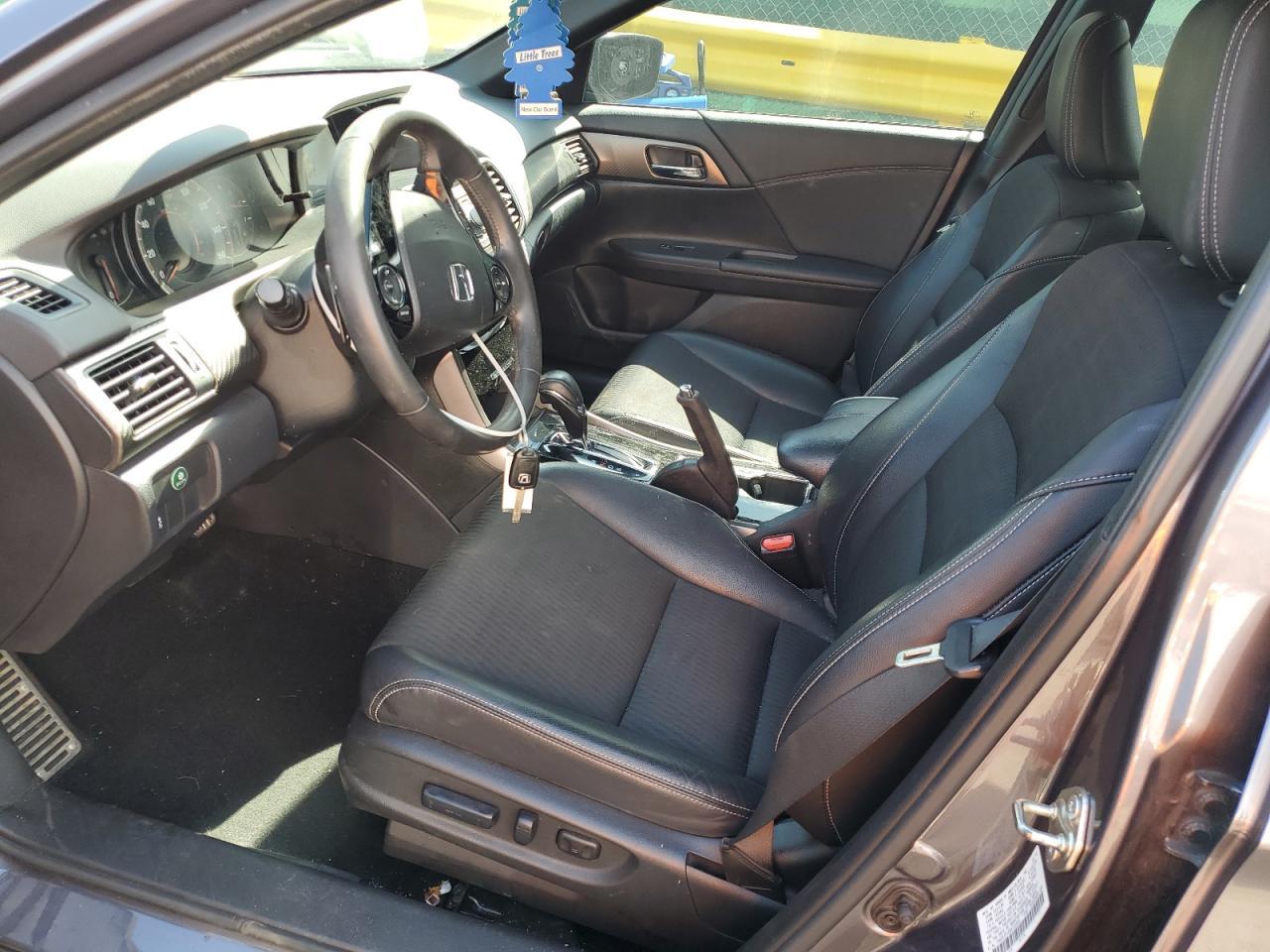 2016 Honda Accord Sport - Image 7