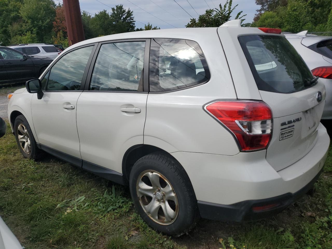2016 Subaru Forester 2.5I - Image 3