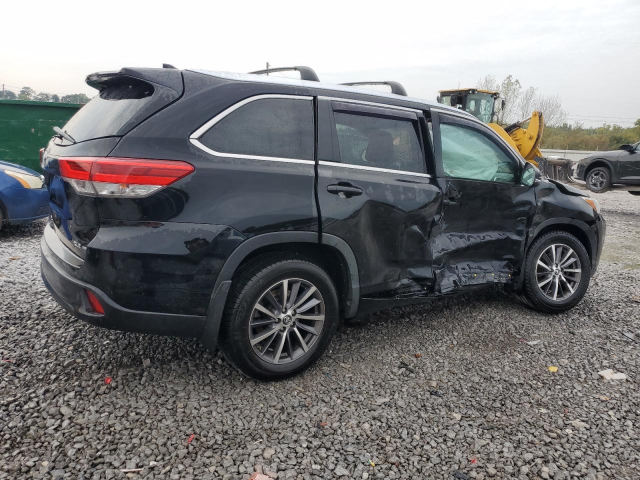 2018 Toyota Highlander - Фото 3