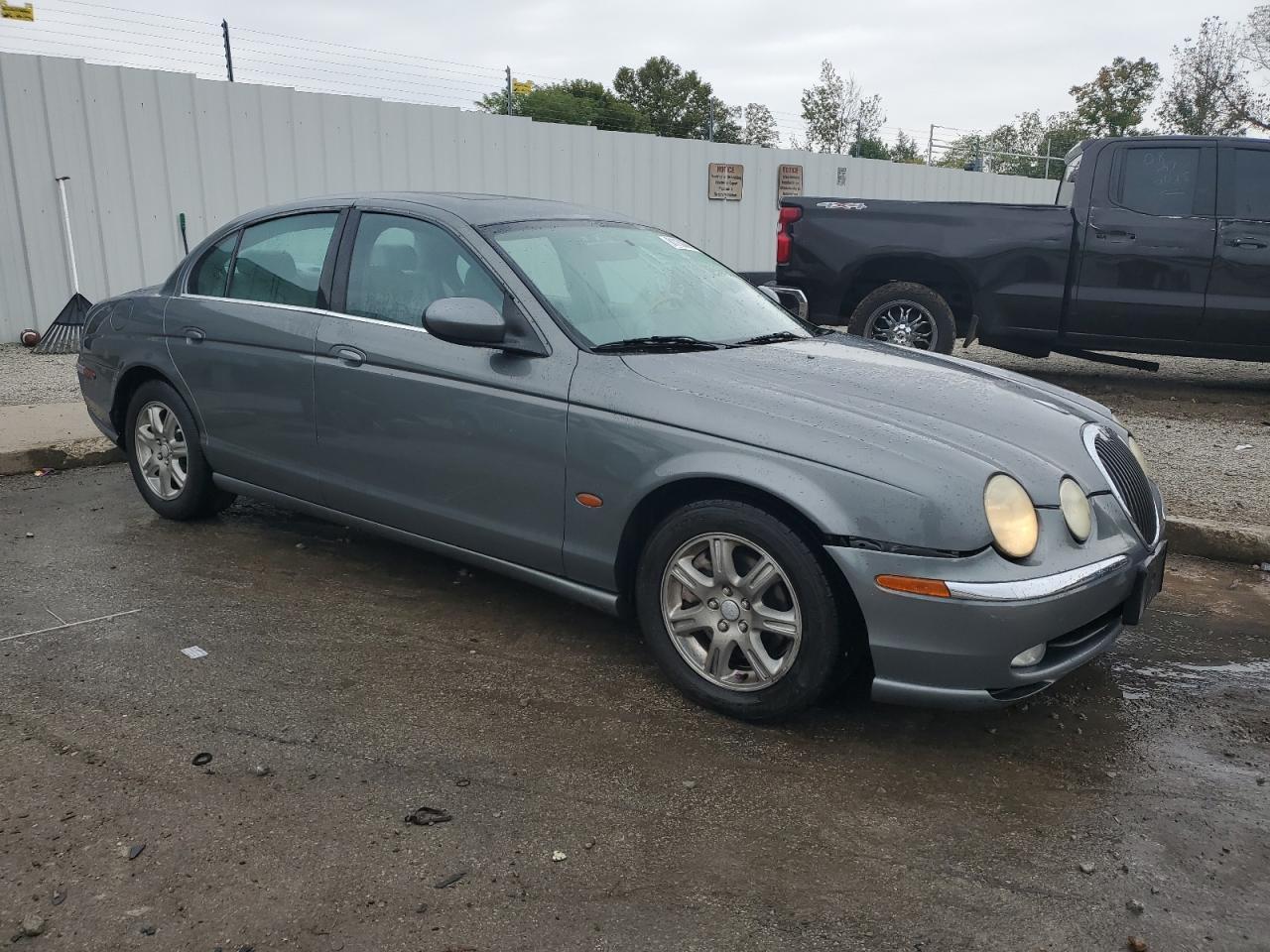 2003 Jaguar S-Type - Image 4
