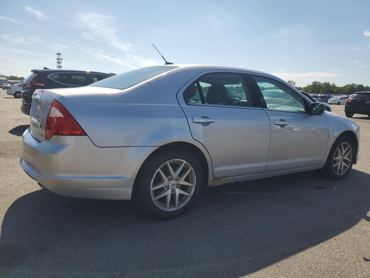 2012 Ford Fusion Sel - Фото 3