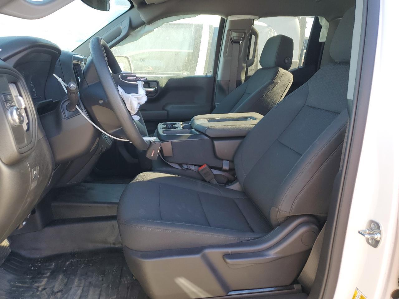 2025 GMC Sierra C1500 - Фото 7