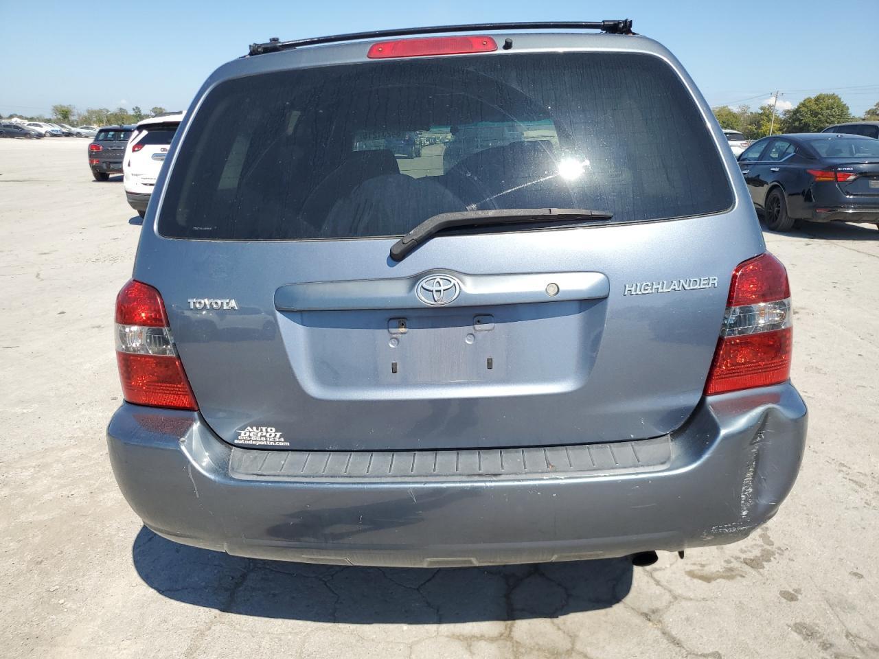 2004 Toyota Highlander - Фото 6