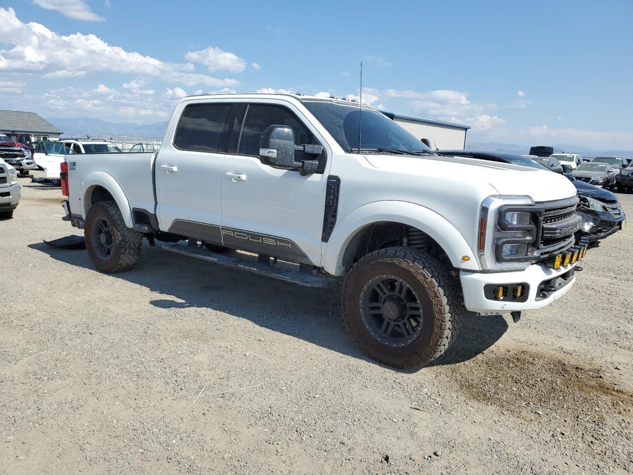 2024 Ford F250 Super Duty - Image 4