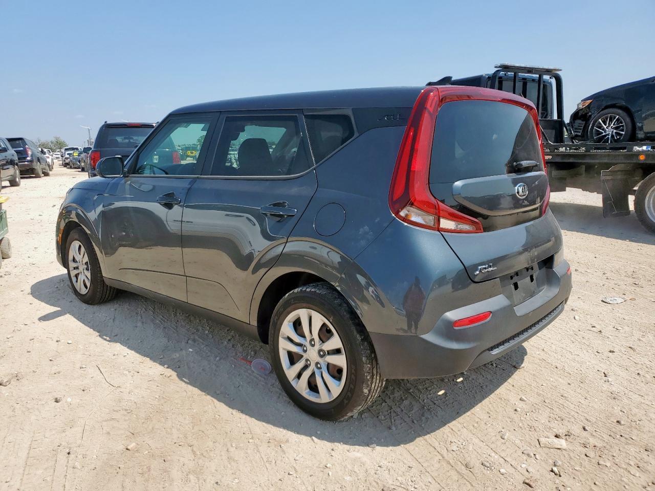 2020 Kia Soul Lx - Фото 2