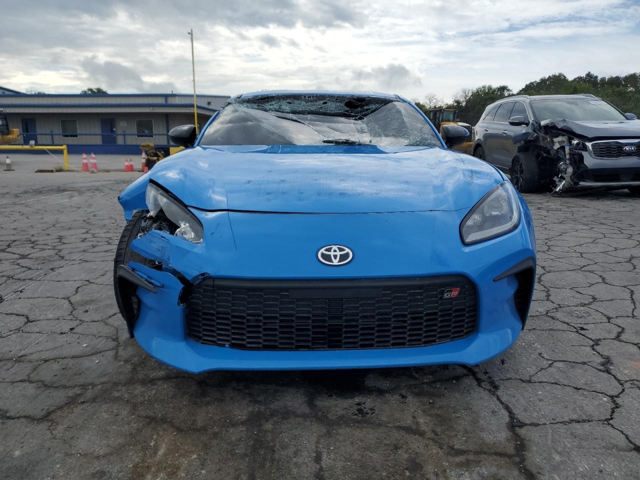 2023 Toyota Gr 86 Premium - Фото 5