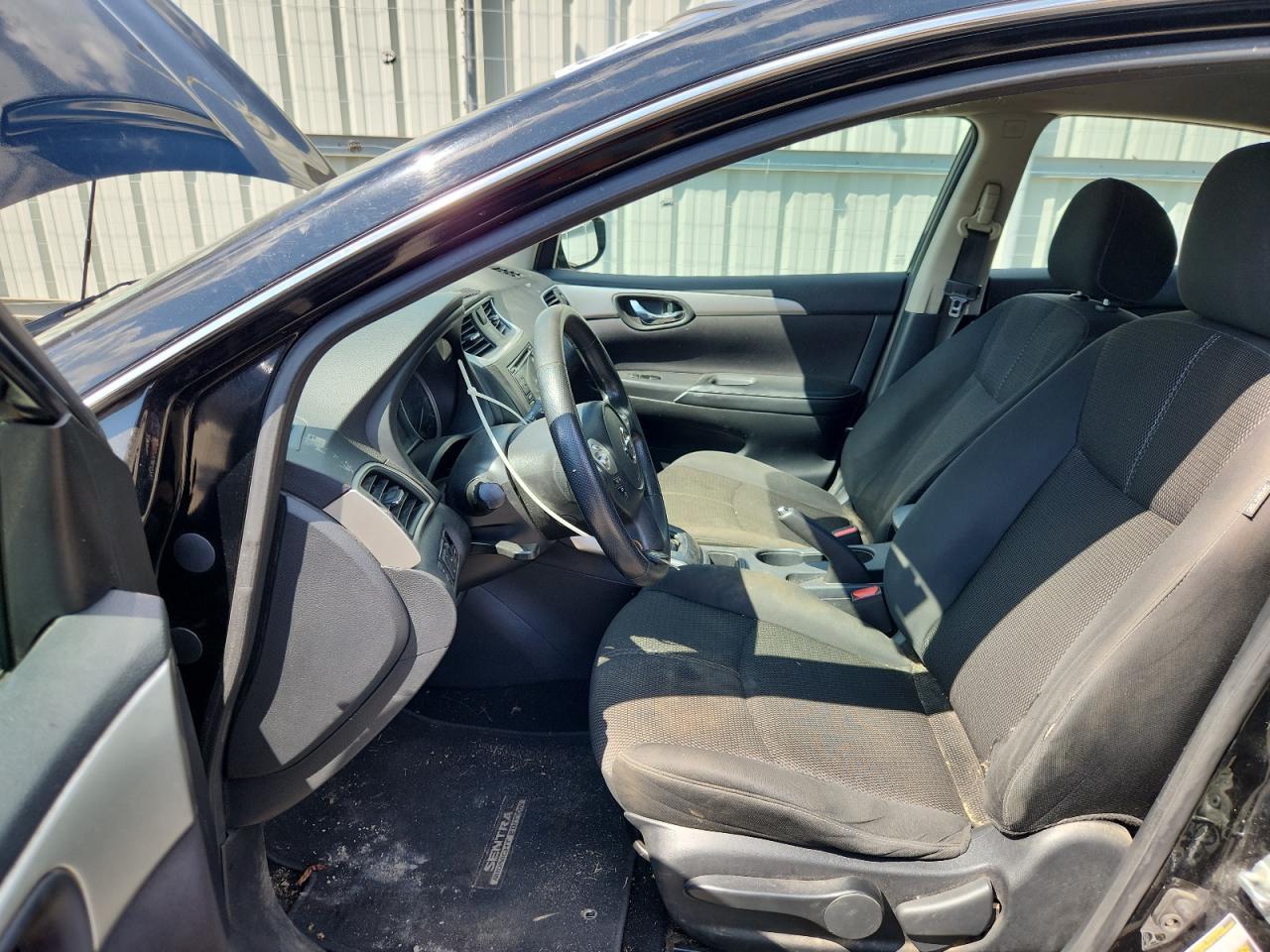 2018 Nissan Sentra S - Image 7