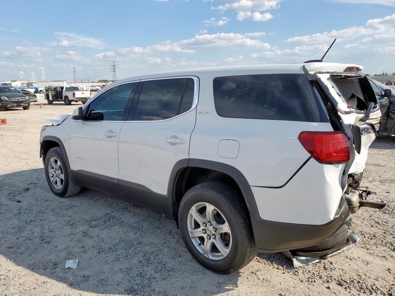 2019 GMC Acadia Sle - Фото 2