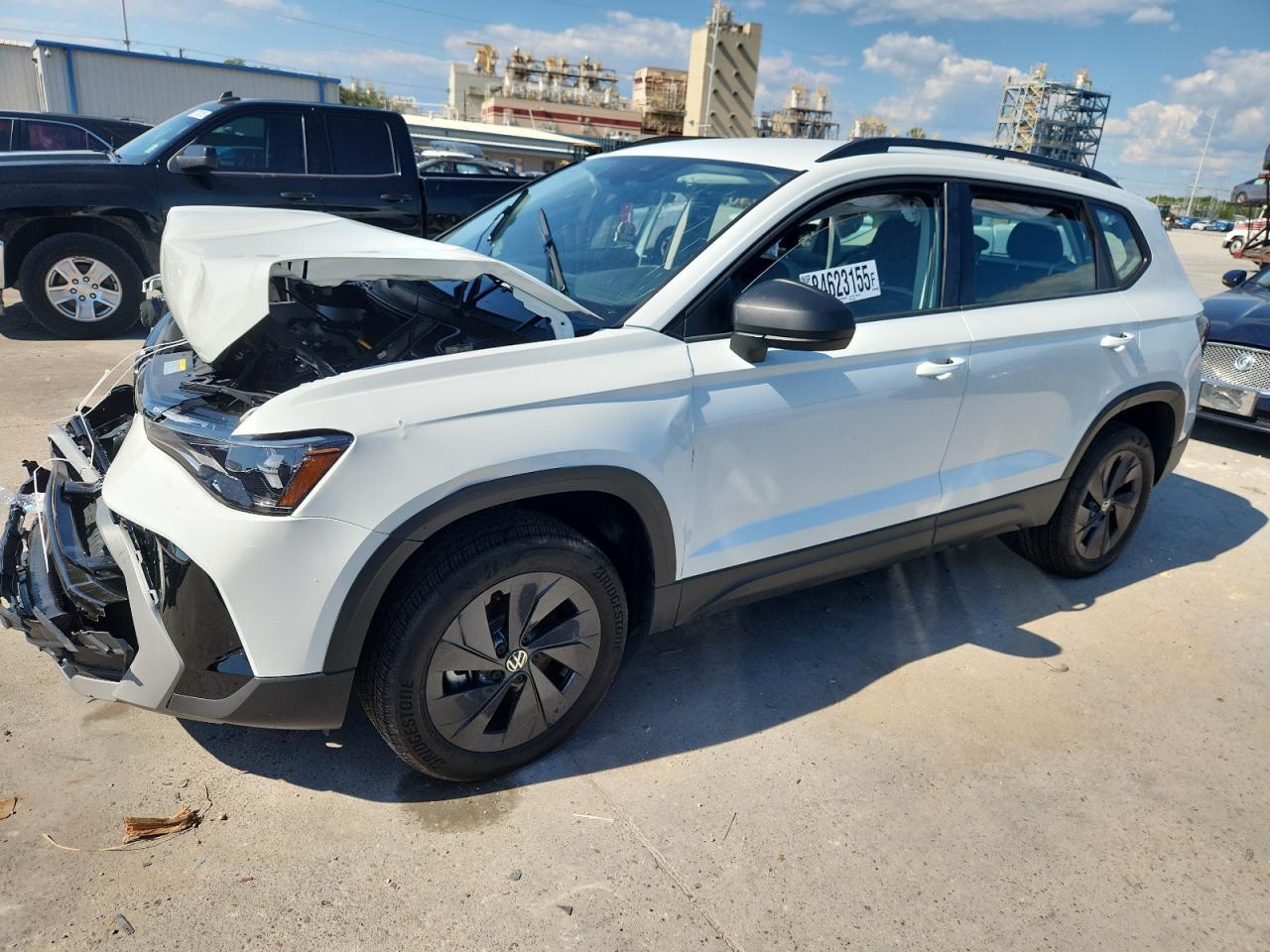 2025 Volkswagen Taos S