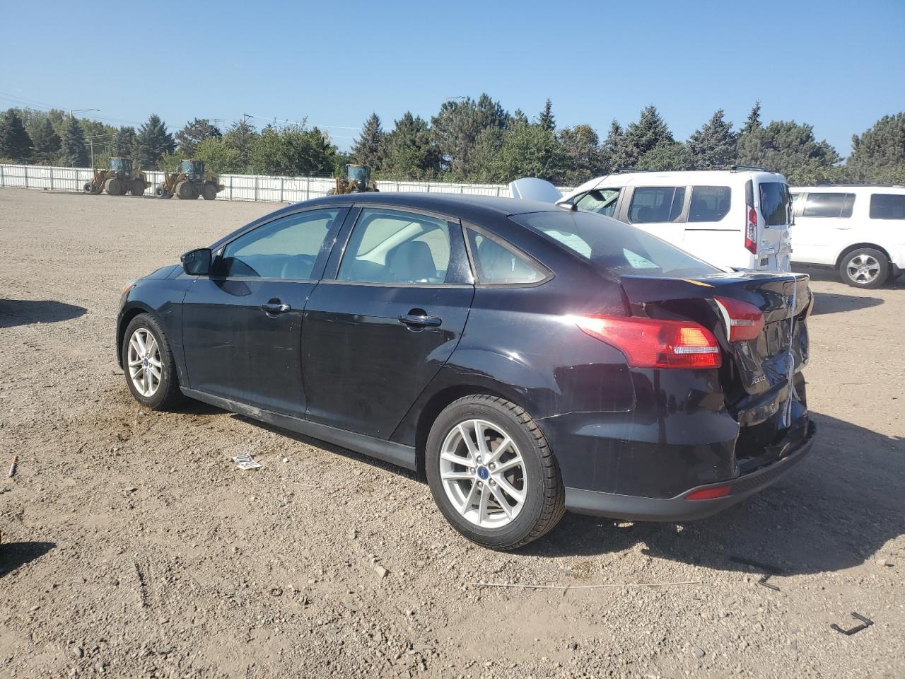 2016 Ford Focus Se - Фото 2