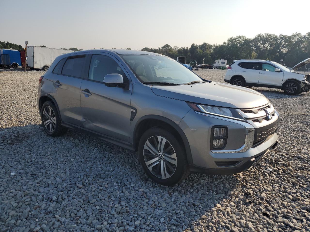 2021 Mitsubishi Outlander Sport Es - Фото 4