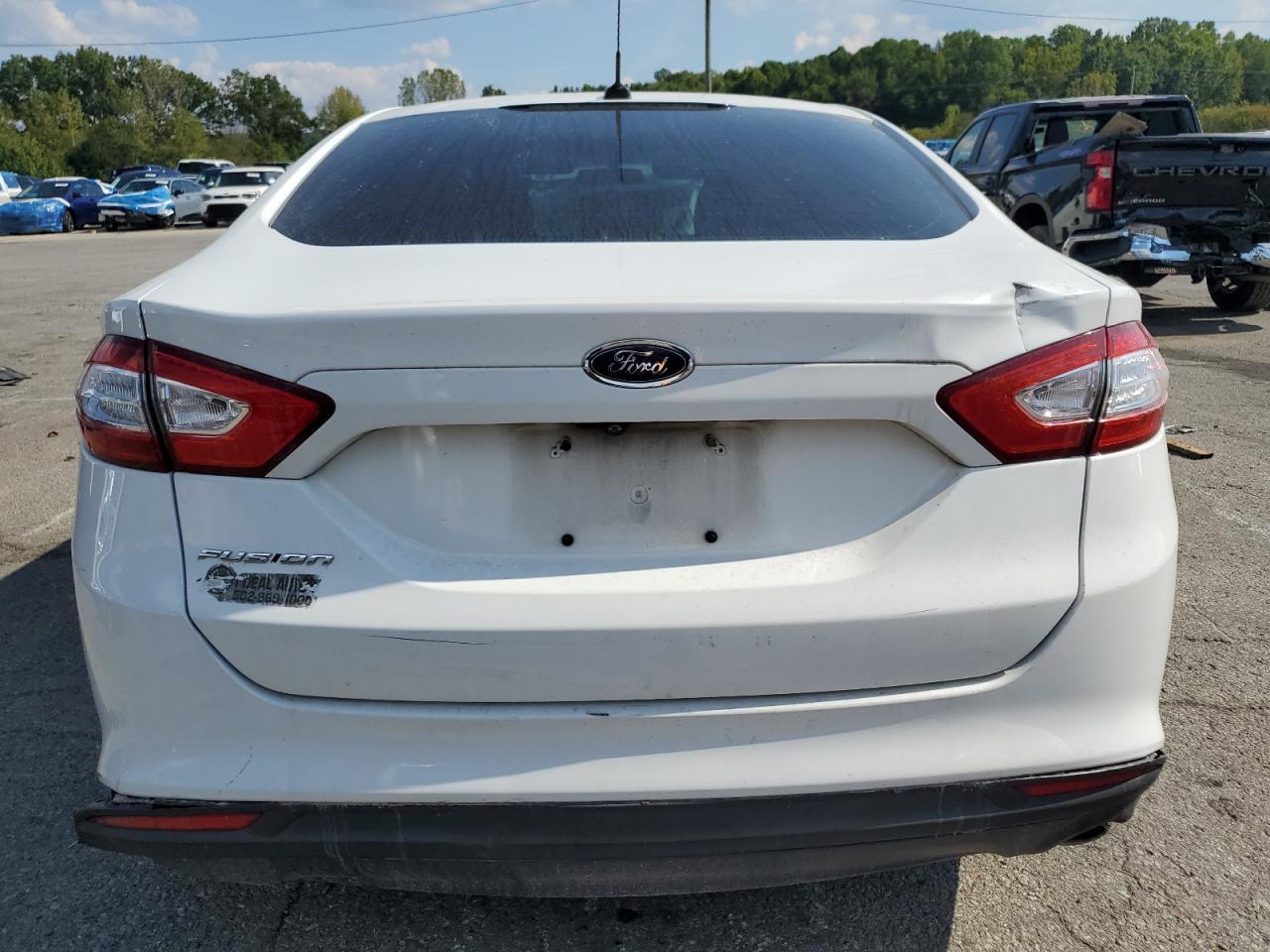 2016 Ford Fusion S - Фото 6