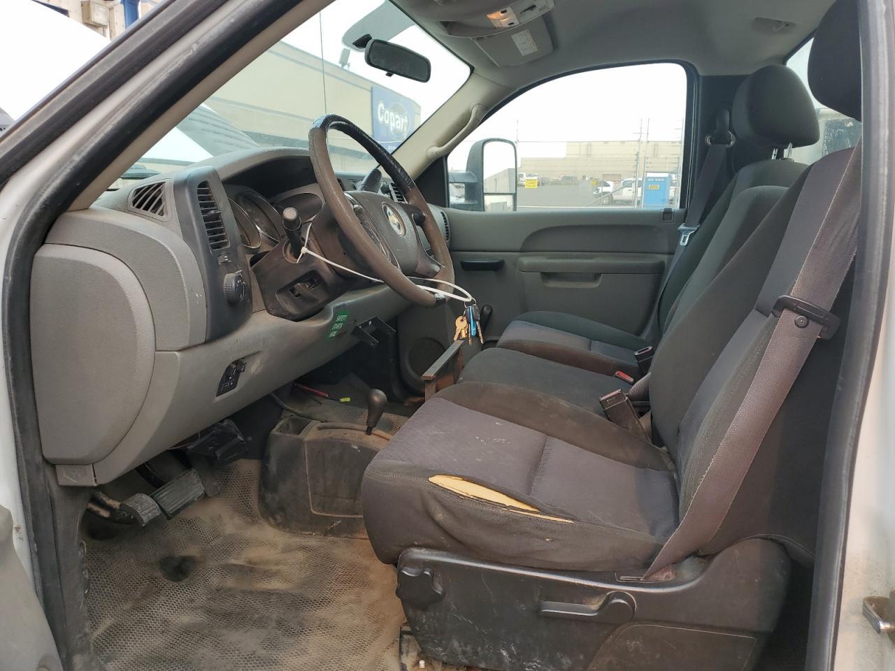 2011 Chevrolet Silverado K2500 Heavy Duty - Фото 7