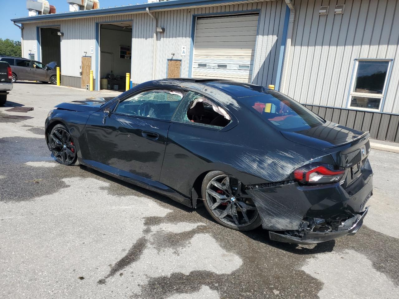 2025 BMW M240Xi - Фото 2