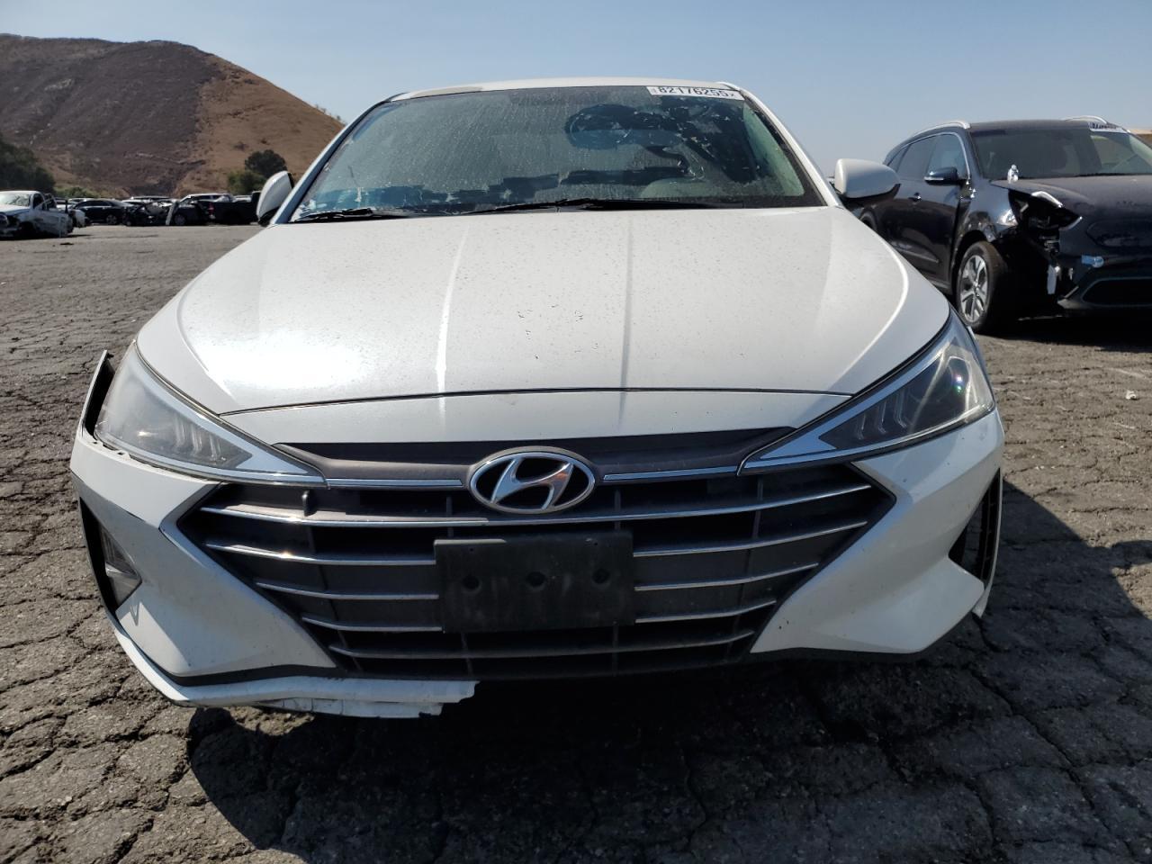 2019 Hyundai Elantra Se - Image 5