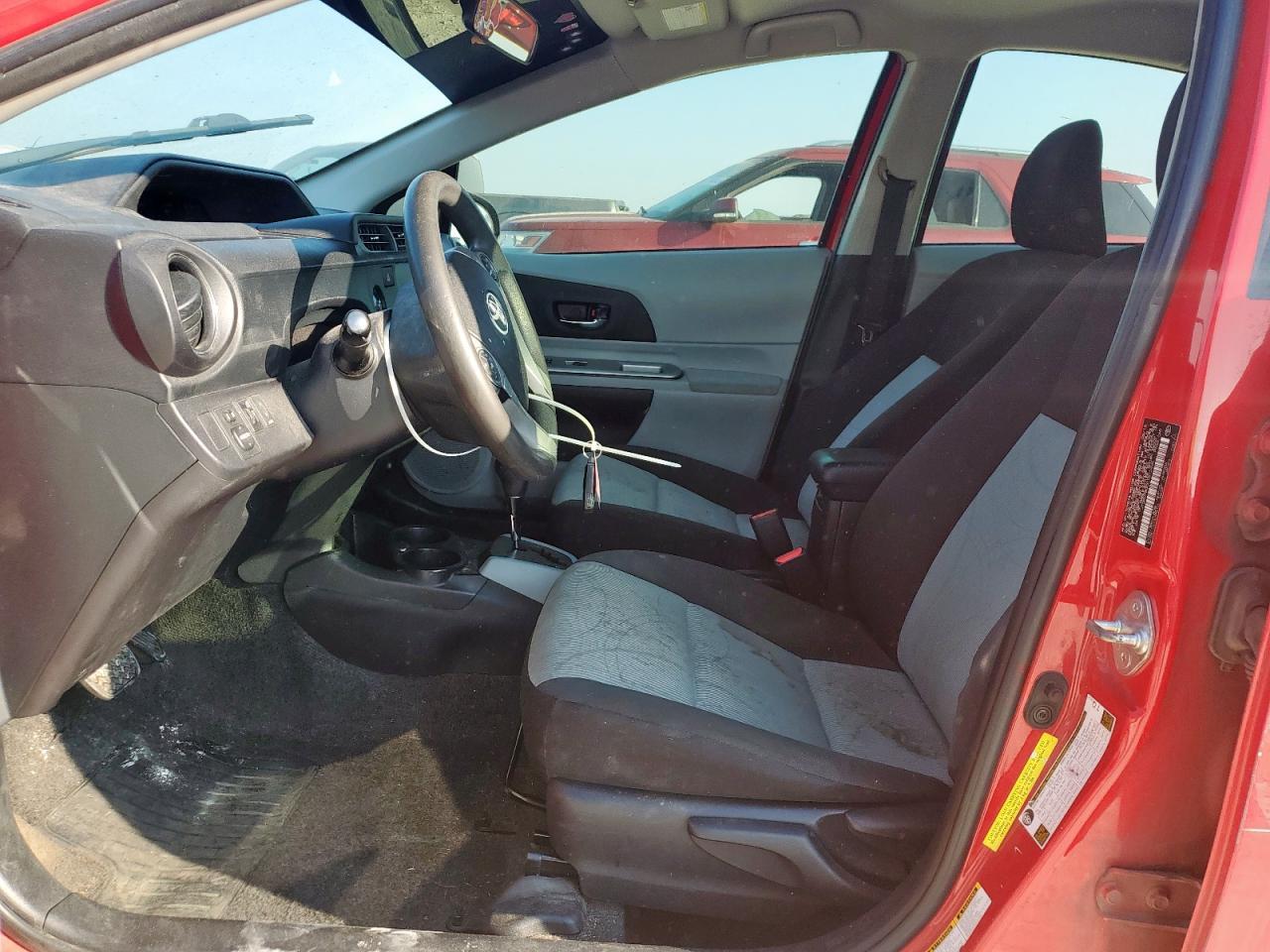 2012 Toyota Prius C - Фото 7