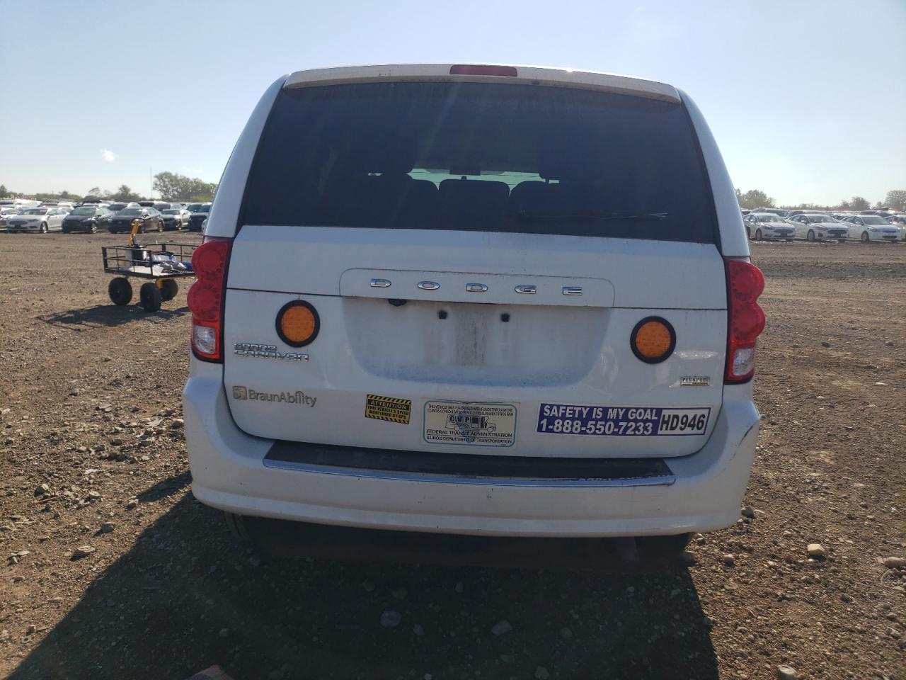 2017 Dodge Grand Caravan Se - Фото 6