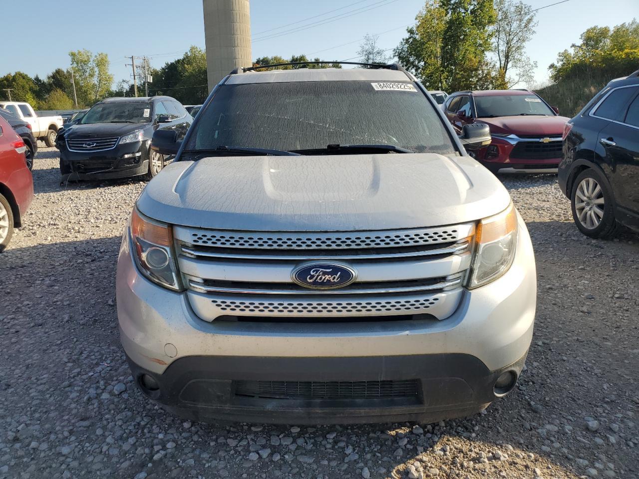 2011 Ford Explorer Xlt - Фото 5
