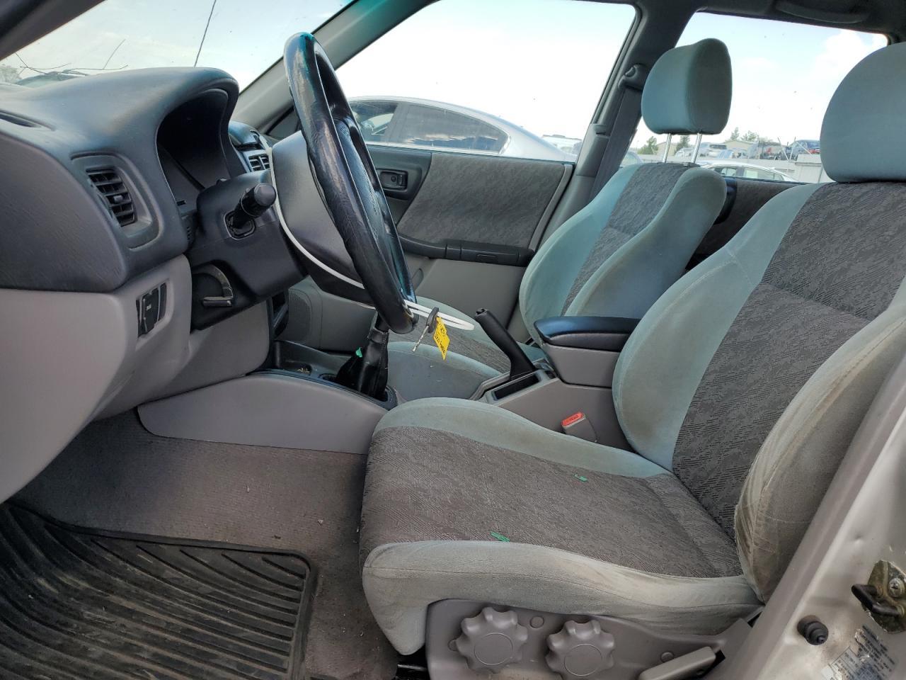2000 Subaru Forester L - Фото 7