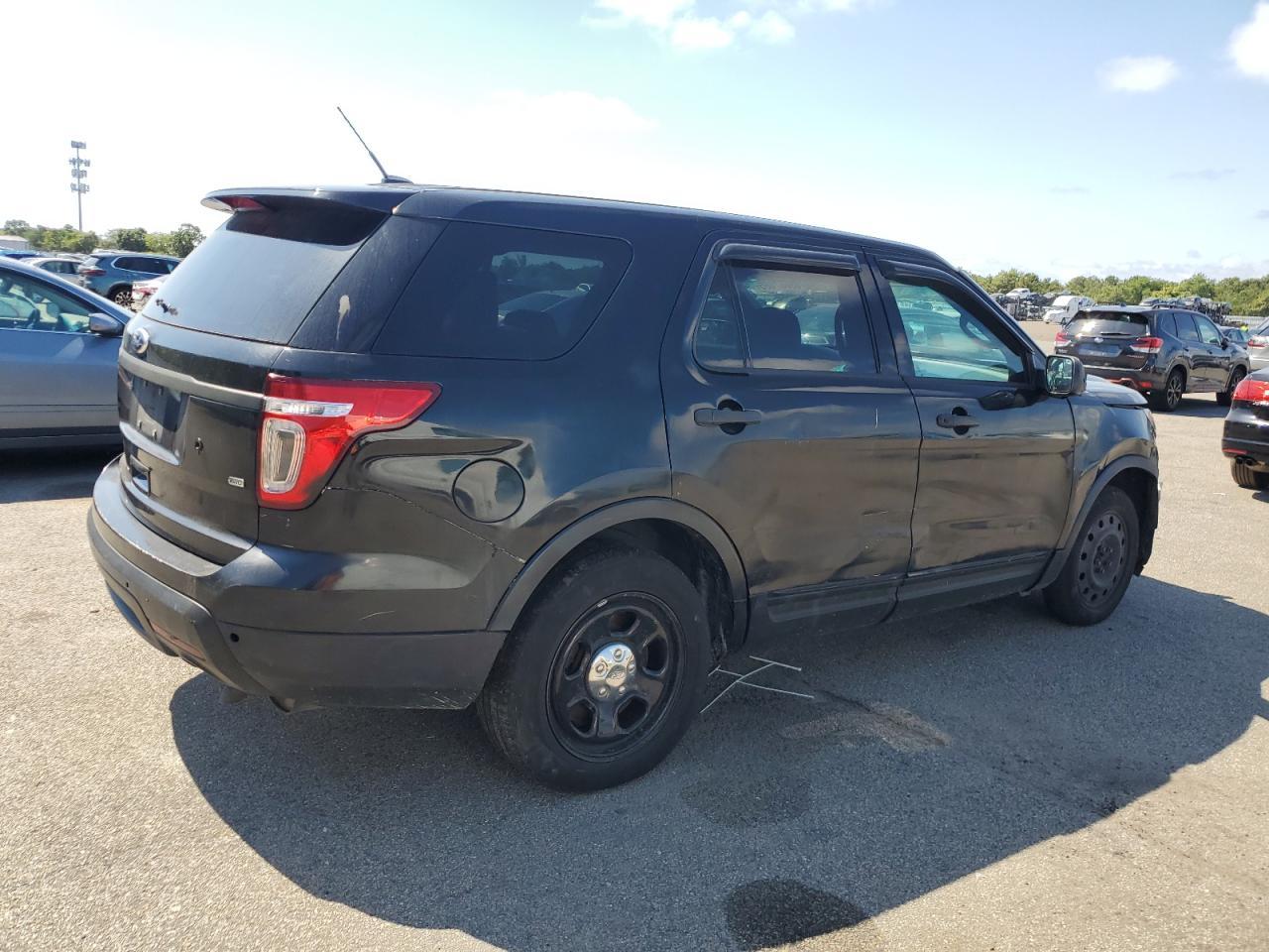 2015 Ford Explorer Police Interceptor - Фото 3
