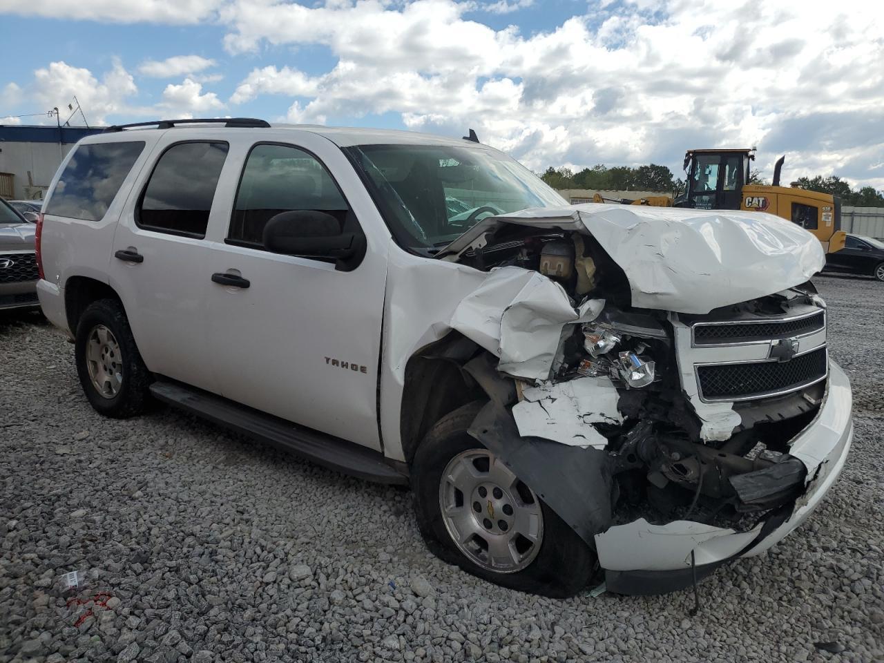 2010 Chevrolet Tahoe C1500 Ls - Image 4