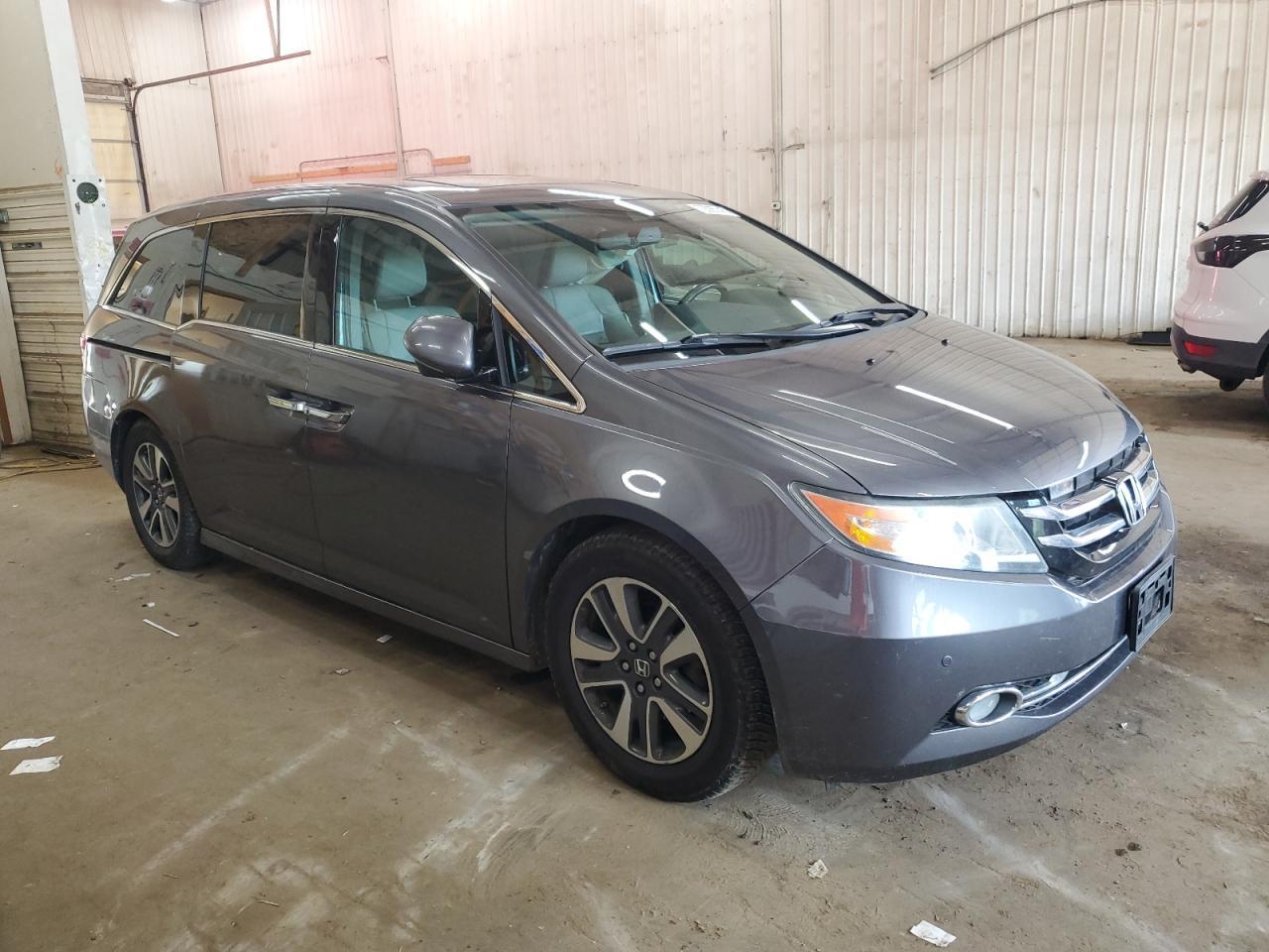 2014 Honda Odyssey Touring - Фото 4