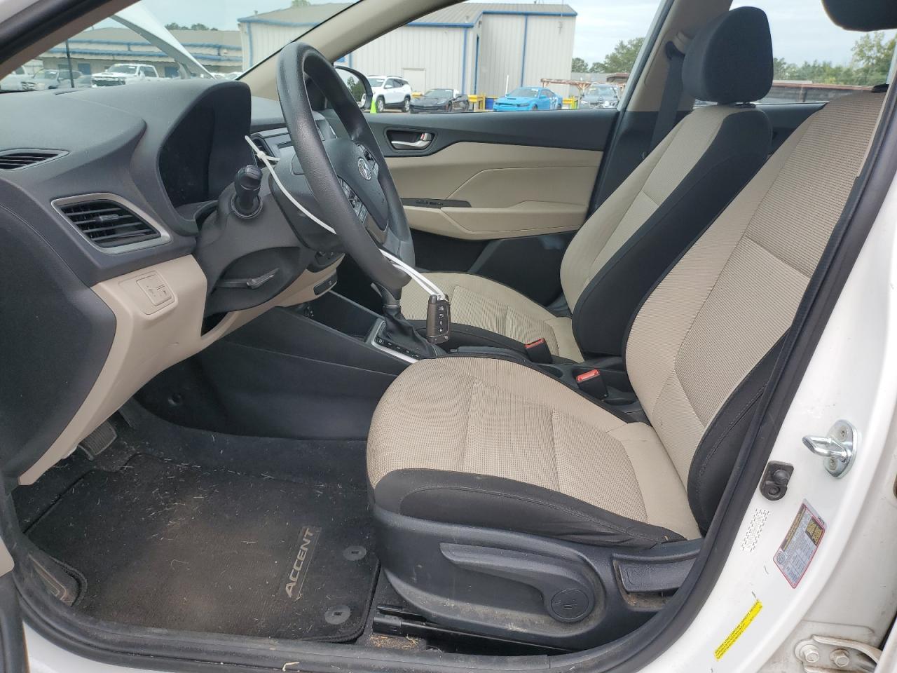 2022 Hyundai Accent Se - Фото 7