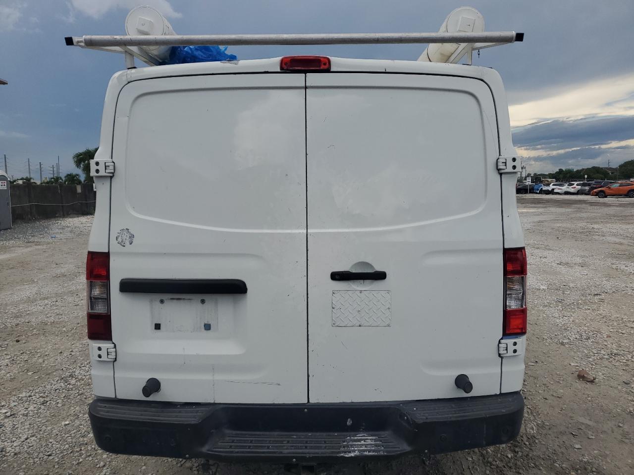 2015 Nissan Nv 1500 - Image 6