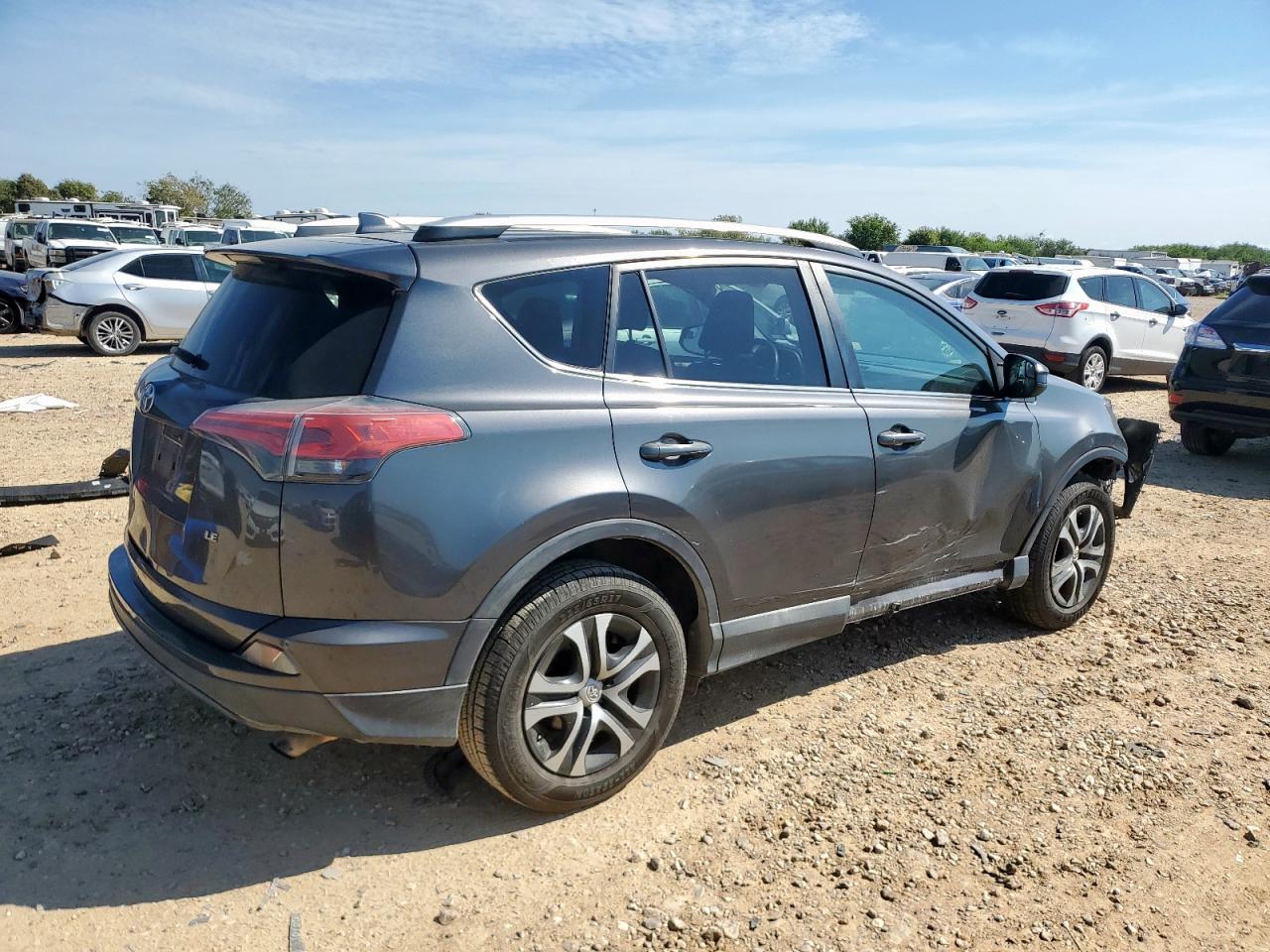 2016 Toyota Rav4 Le - Фото 3