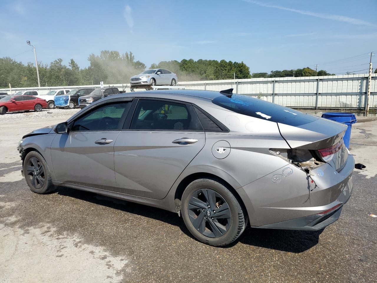 2021 Hyundai Elantra Sel - Фото 2
