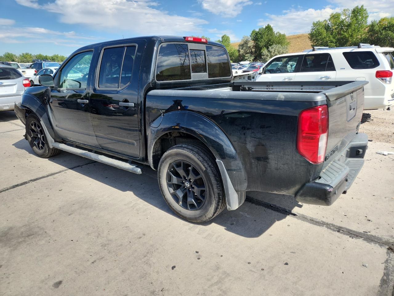 2020 Nissan Frontier S - Image 2