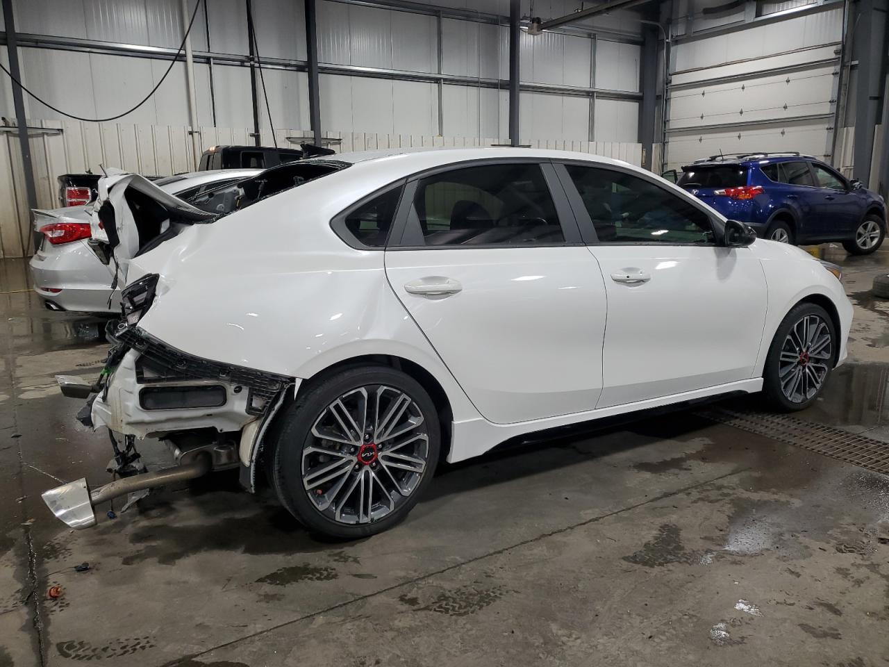 2023 Kia Forte Gt - Фото 3