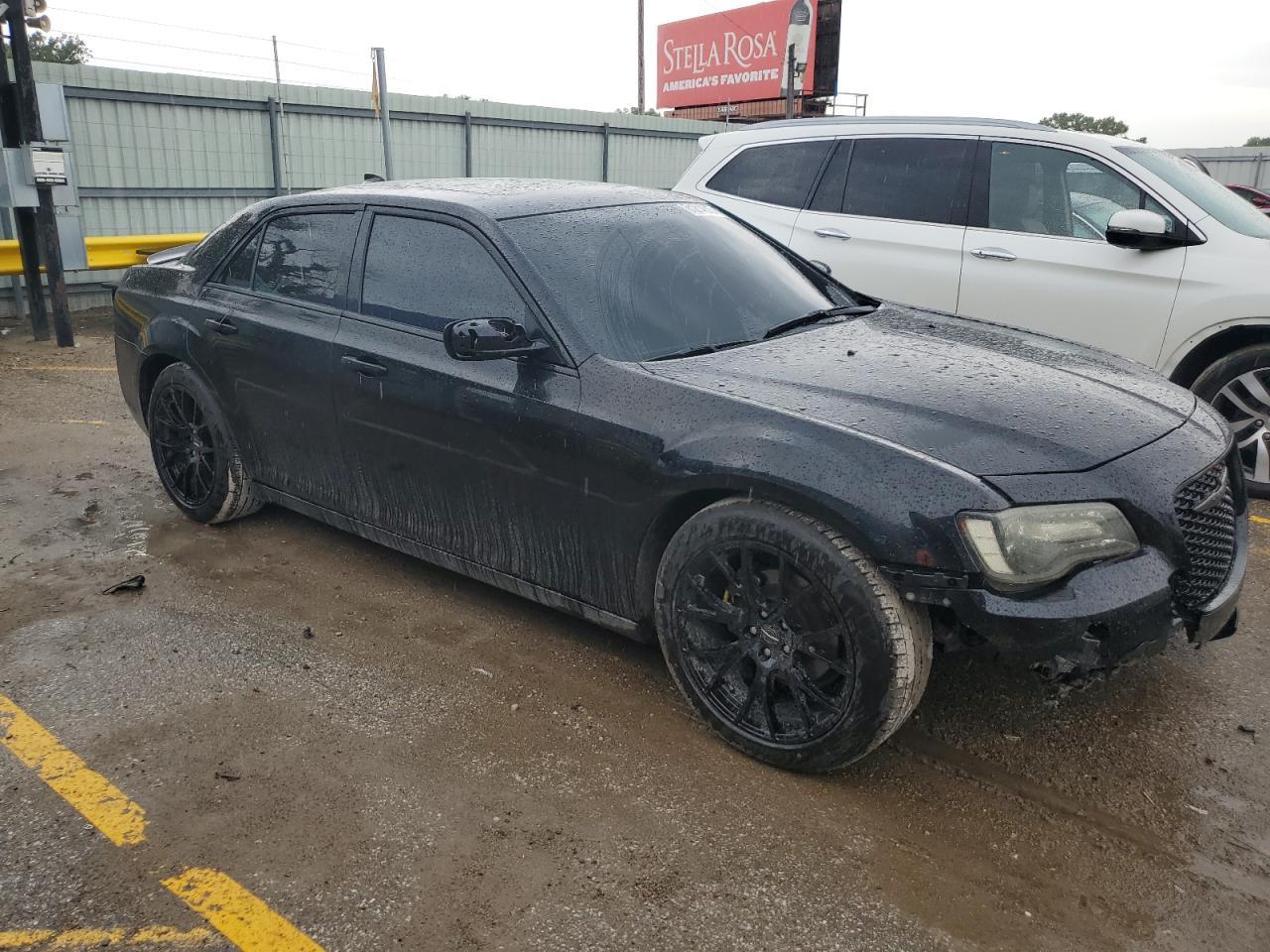 2016 Chrysler 300 S - Фото 4