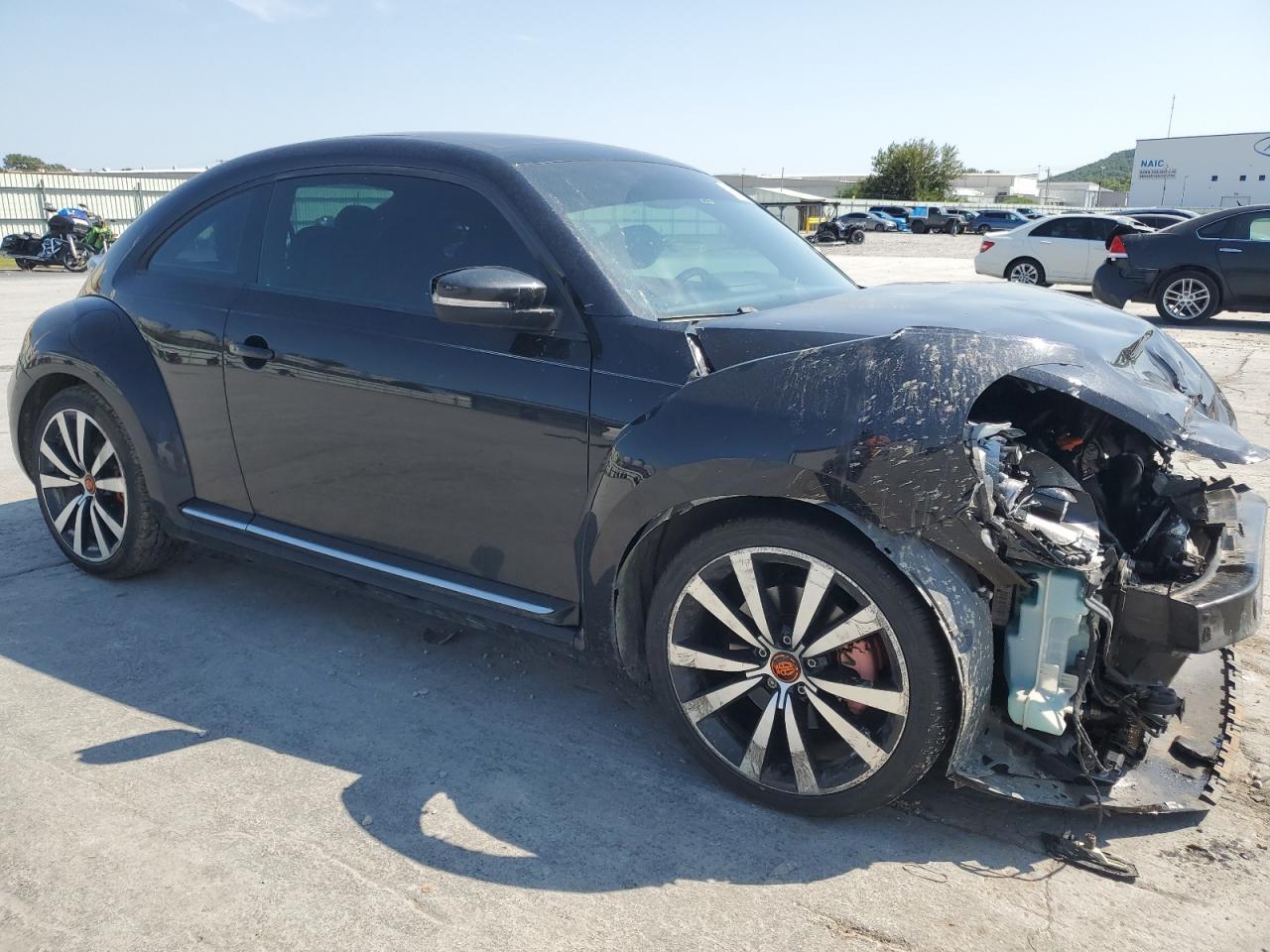 2012 Volkswagen Beetle Turbo - Фото 4