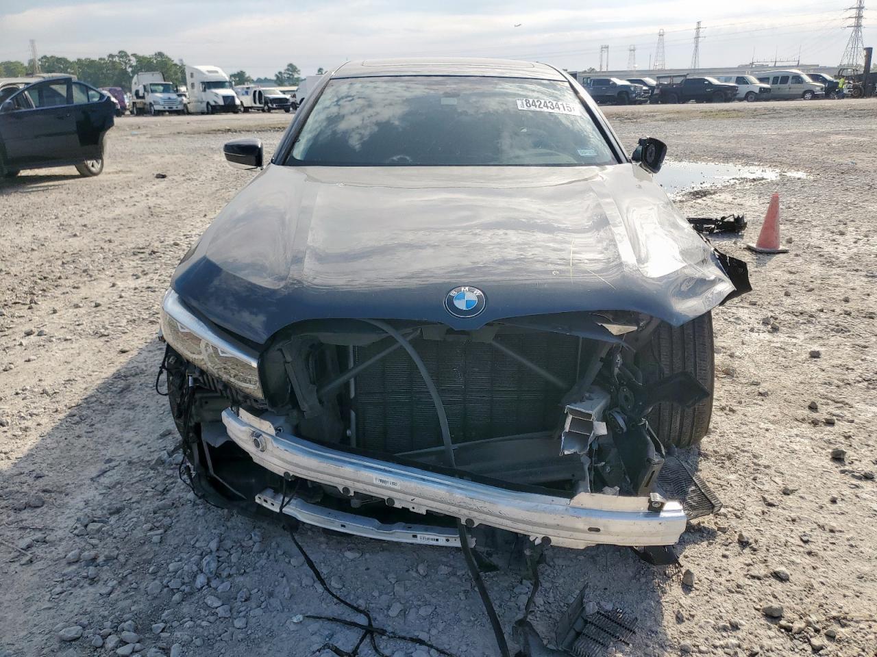 2021 BMW 740 I - Фото 5