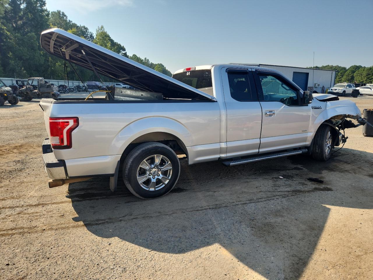 2015 Ford F150 Super Cab - Фото 3