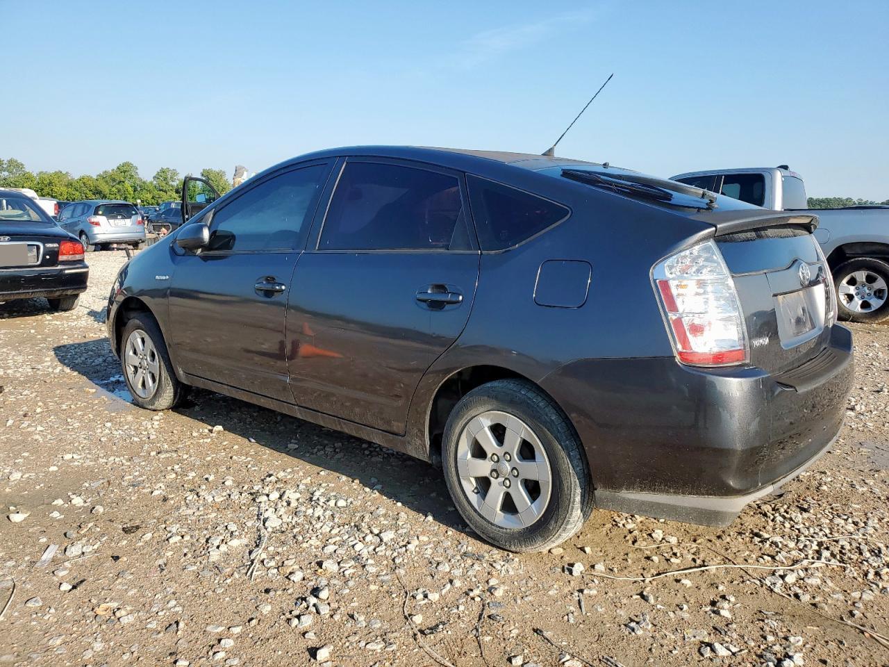 2008 Toyota Prius - Image 2