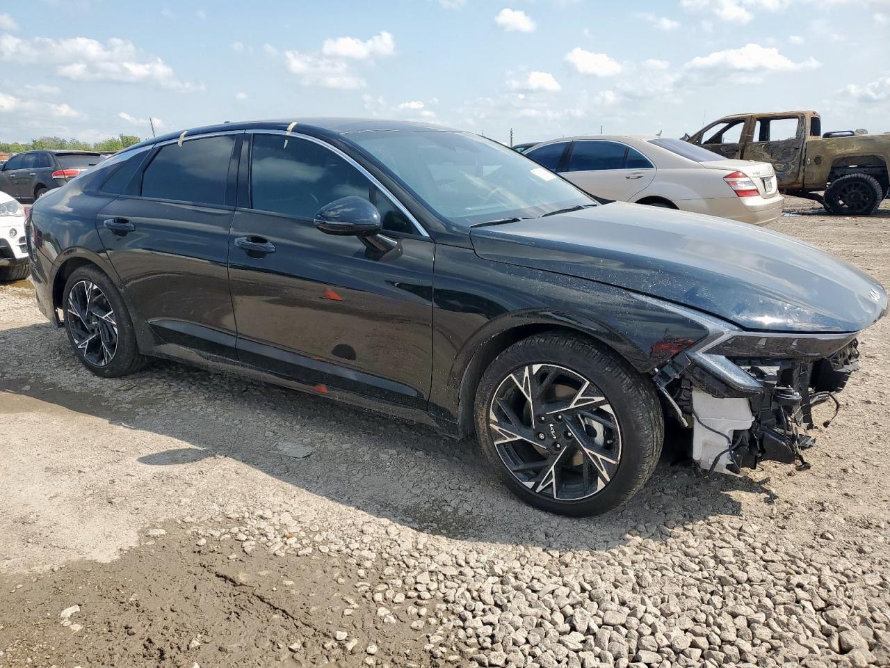 2025 Kia K5 Gt Line - Image 4