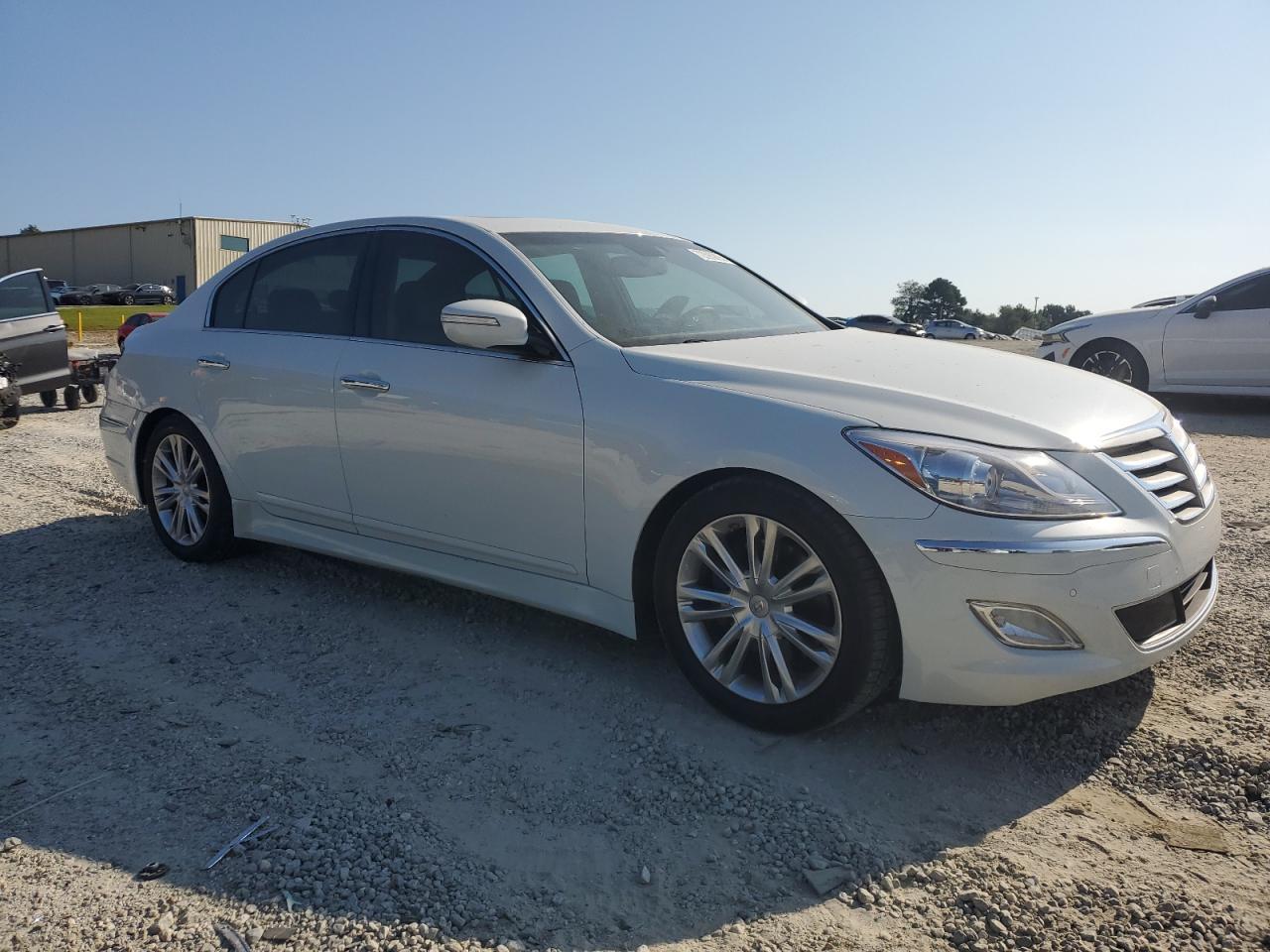 2013 Hyundai Genesis 3.8L - Image 4