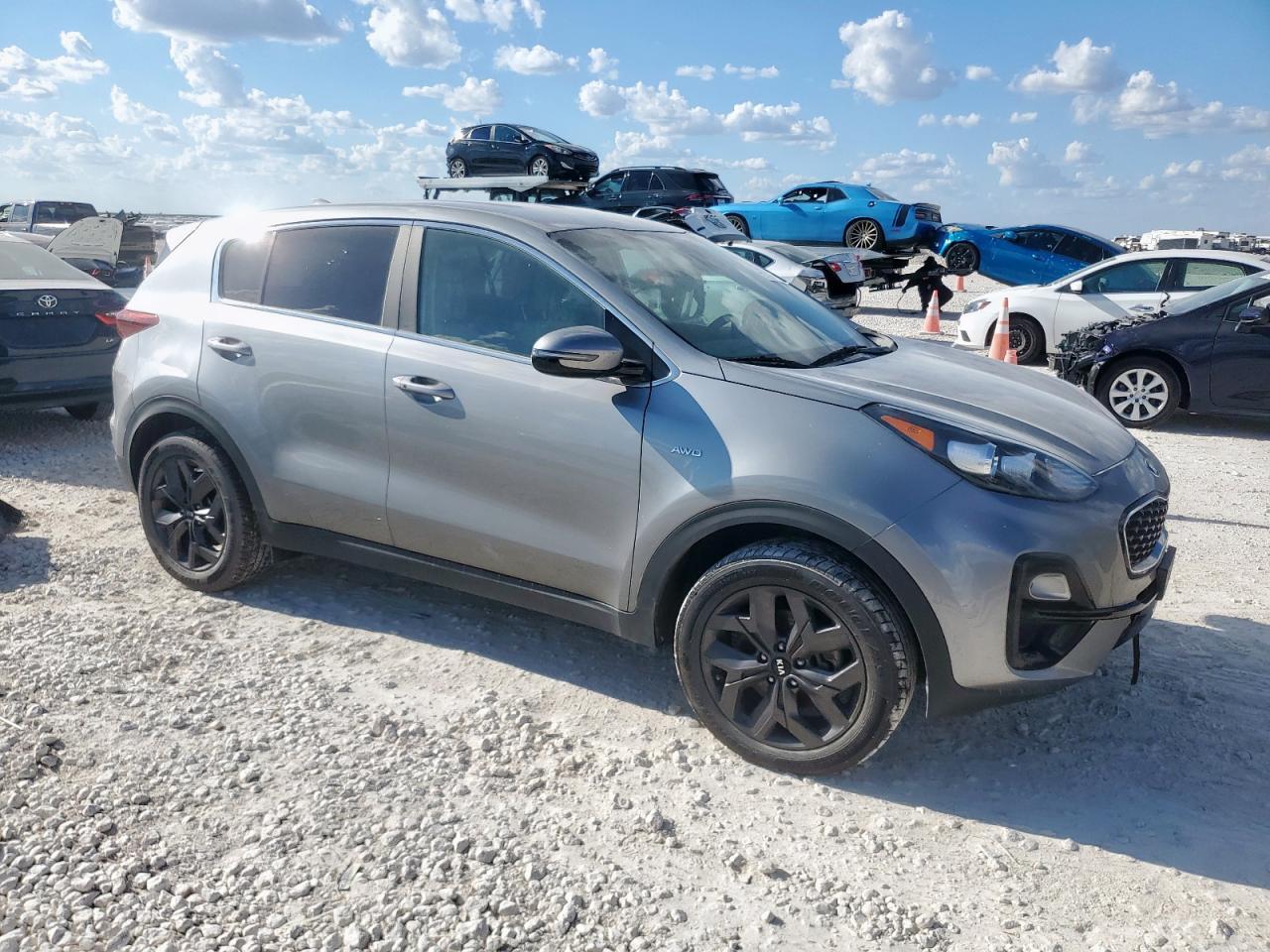 2022 Kia Sportage Lx - Фото 4