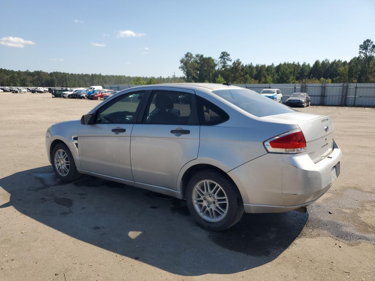 2008 Ford Focus Se - Фото 2