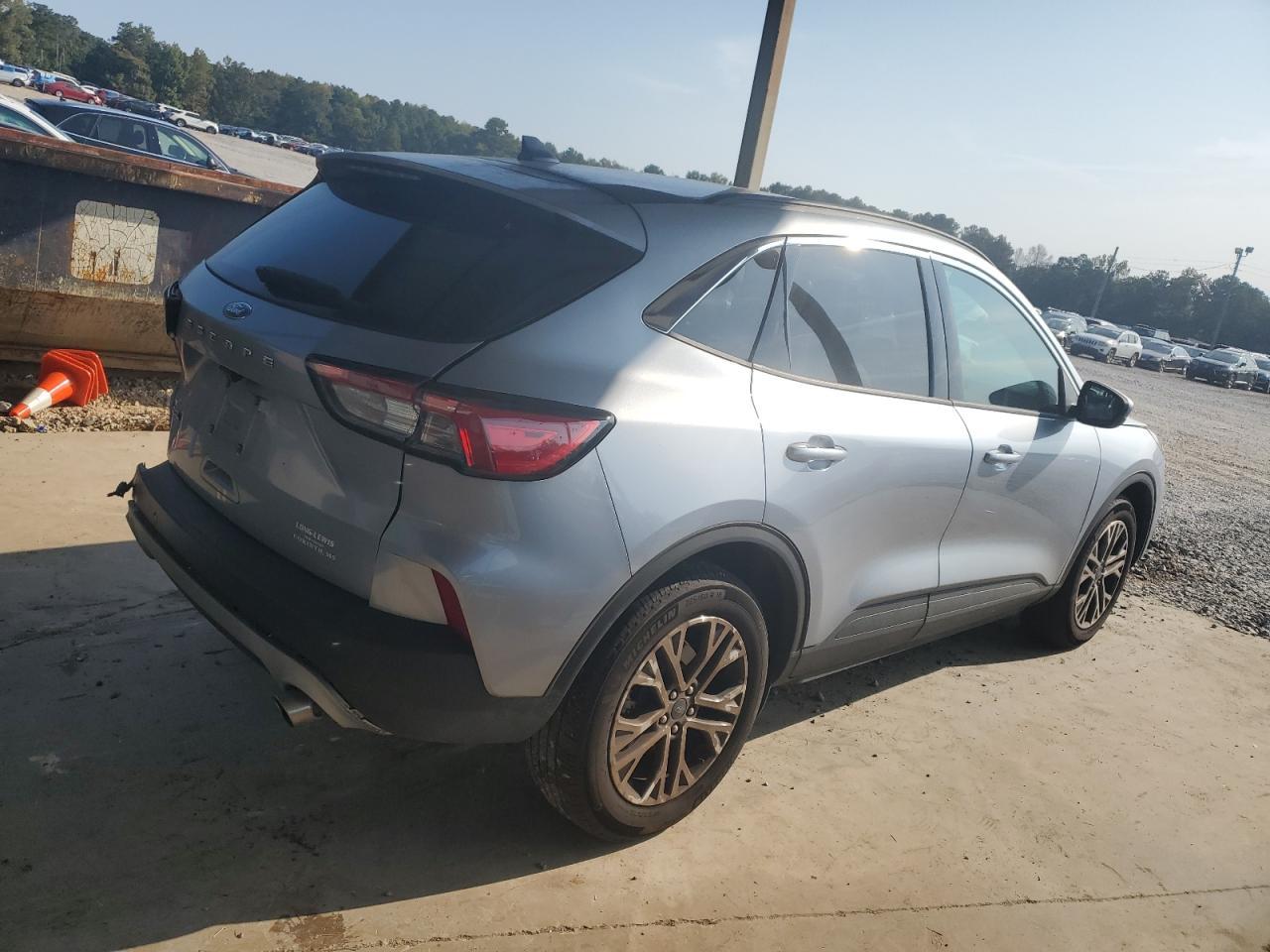2022 Ford Escape Sel - Фото 3