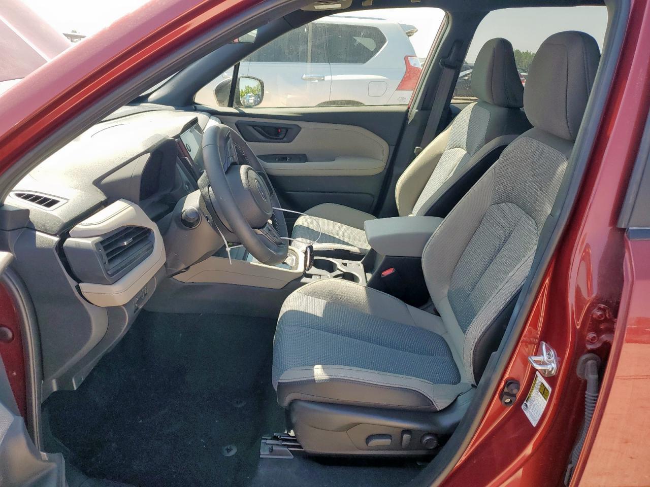 2025 Subaru Forester Premium - Фото 7