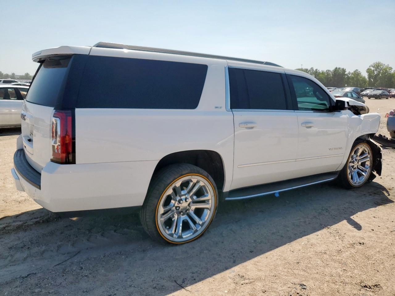 2019 GMC Yukon Xl K1500 Slt - Фото 3