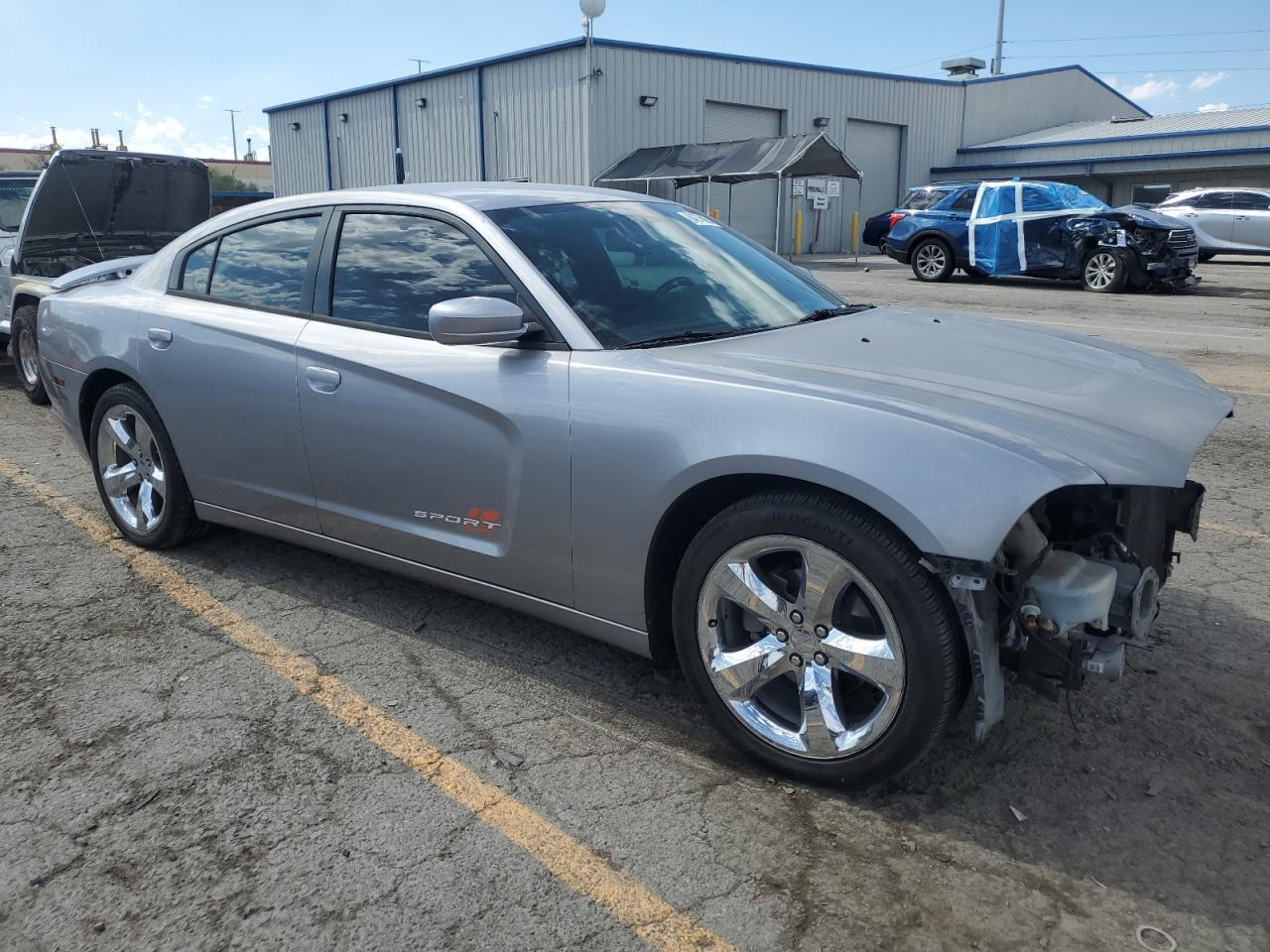 2014 Dodge Charger Sxt - Image 4