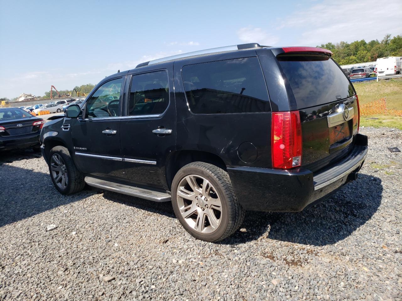 2008 Cadillac Escalade Luxury - Фото 2