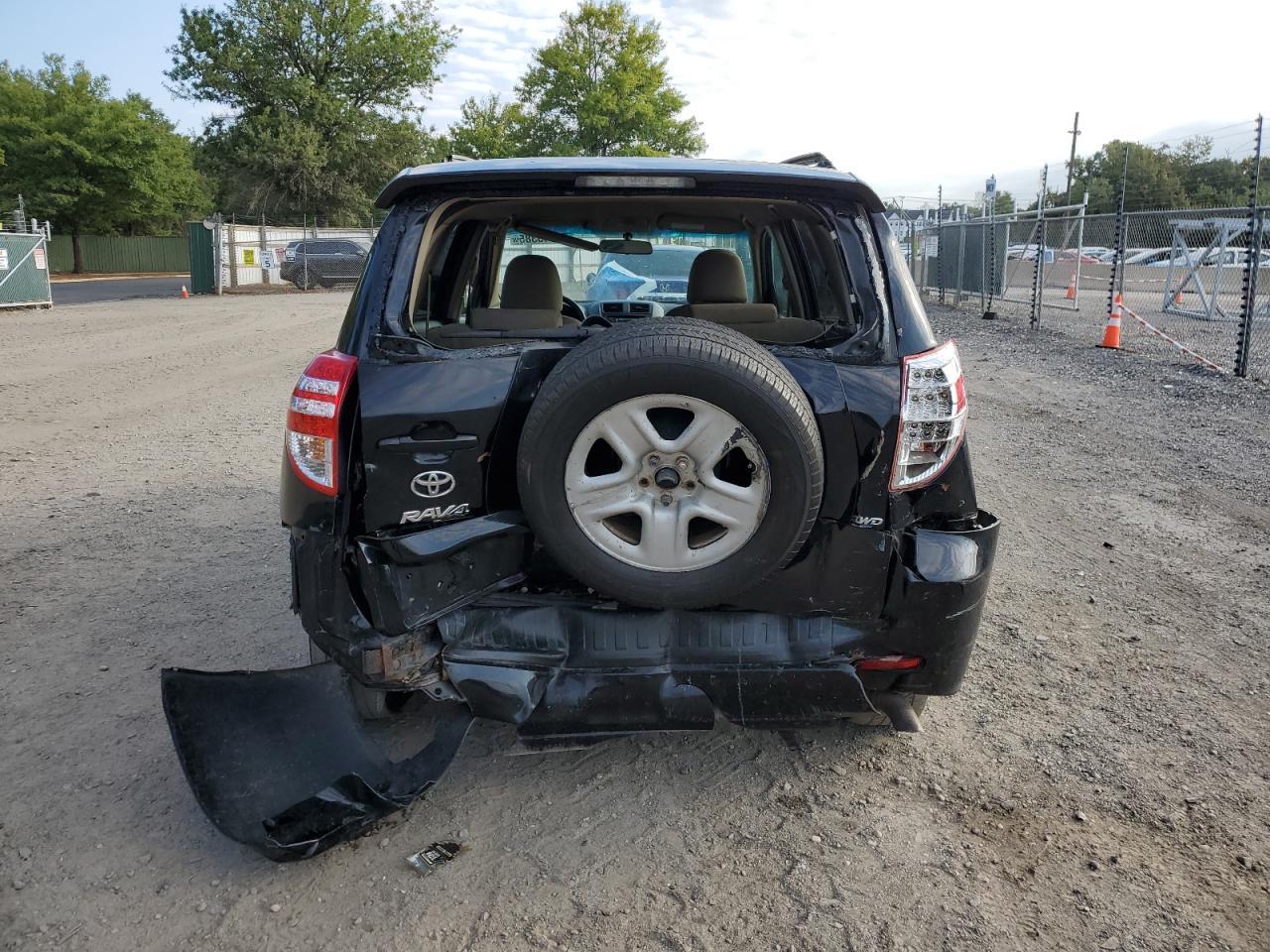 2011 Toyota Rav4 - Фото 6