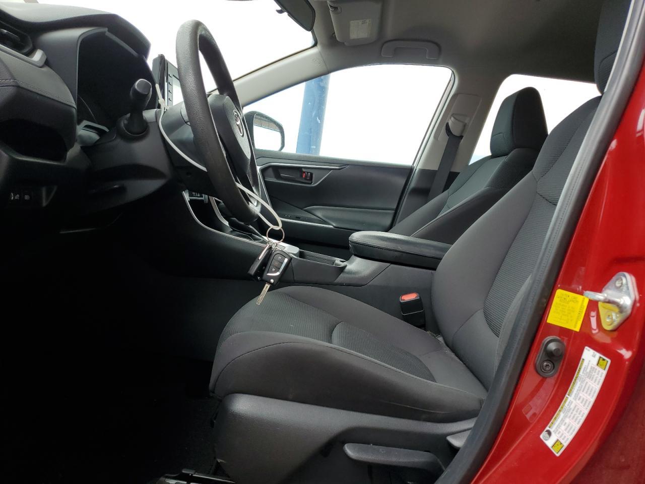 2021 Toyota Rav4 Le - Image 7