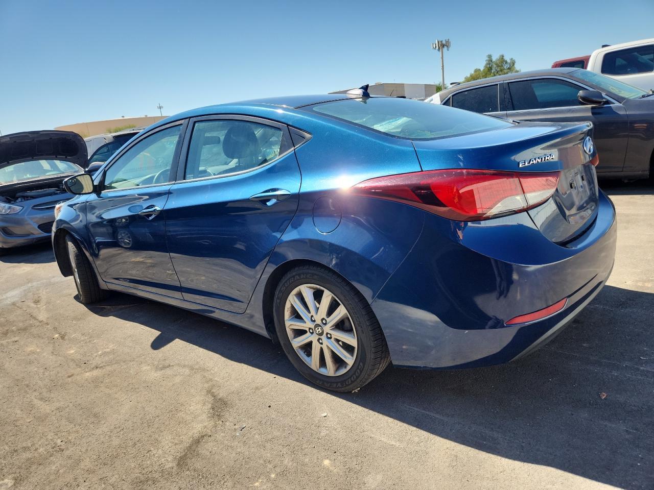 2016 Hyundai Elantra Se - Image 2
