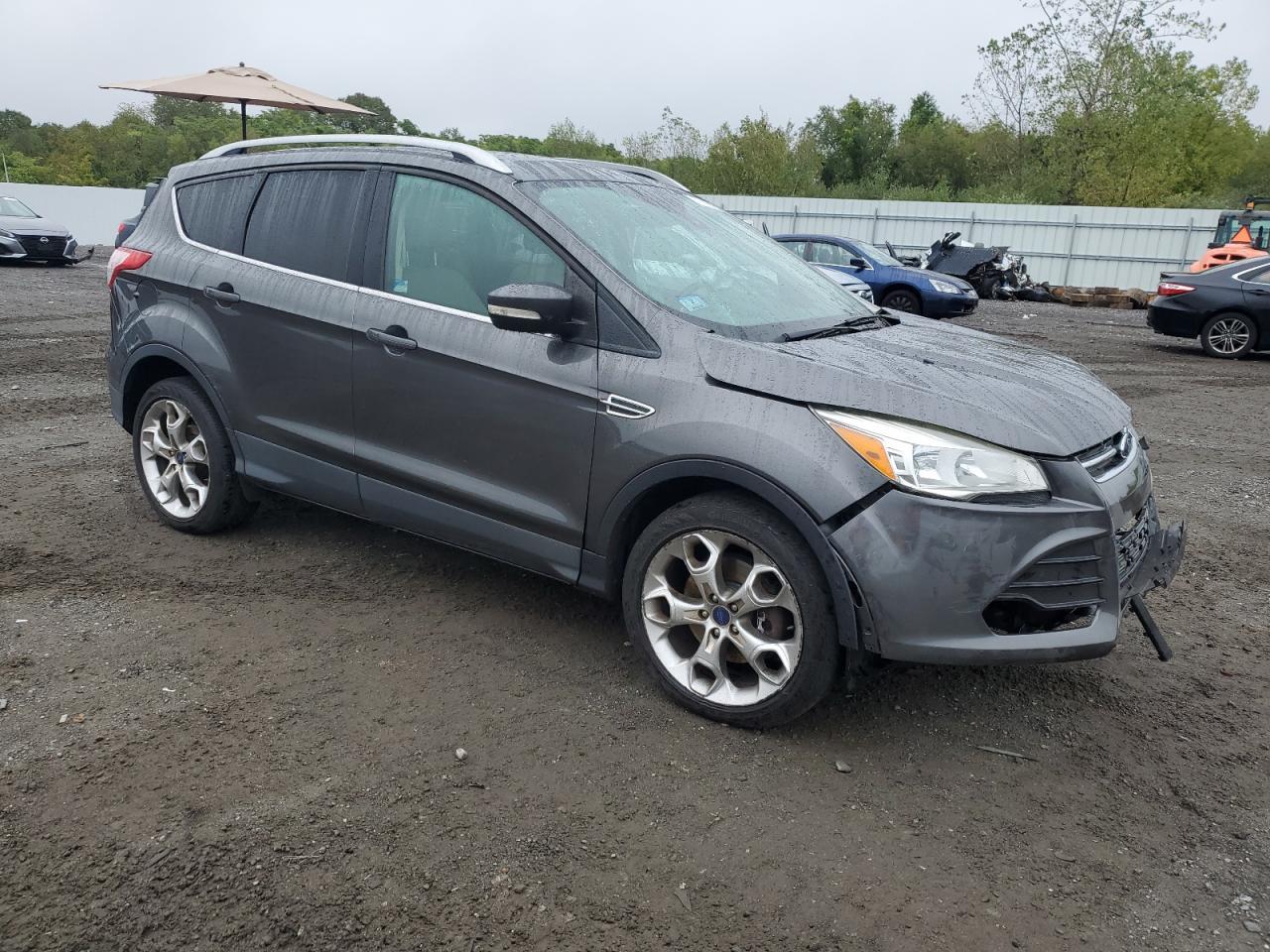 2016 Ford Escape Titanium - Image 4